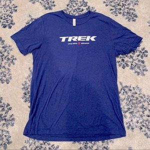 🌟SALE 💜 Trek T-shirt size Large, Bella Canvas